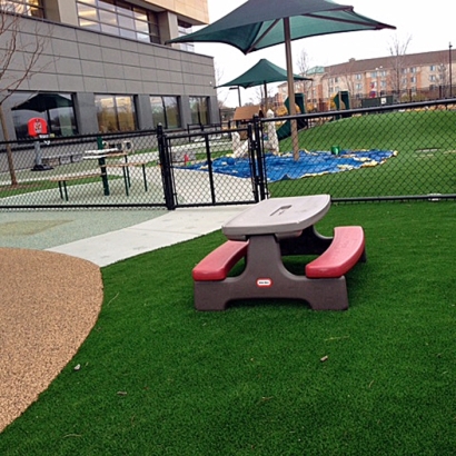 Green Lawn Roosevelt Gardens, Florida Playground Turf, Commercial Landscape