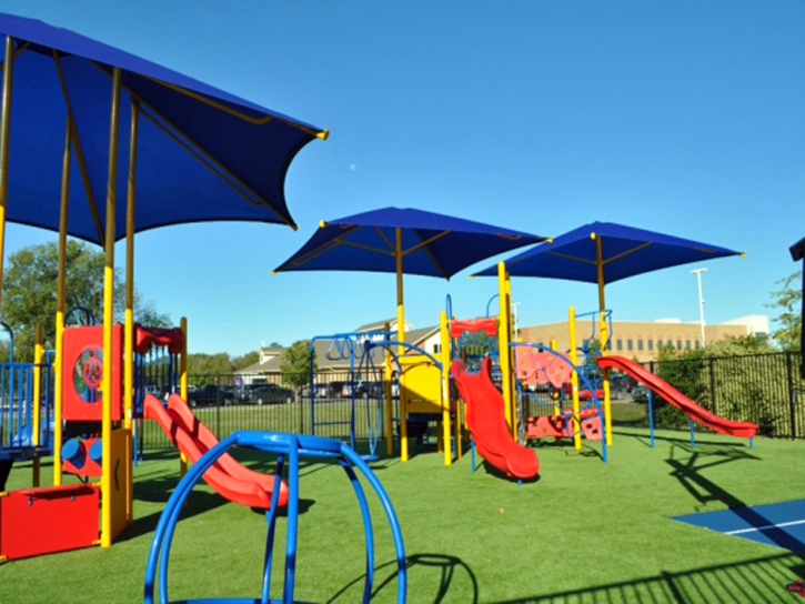 Installing Artificial Grass Rock Island, Florida Indoor Playground, Recreational Areas